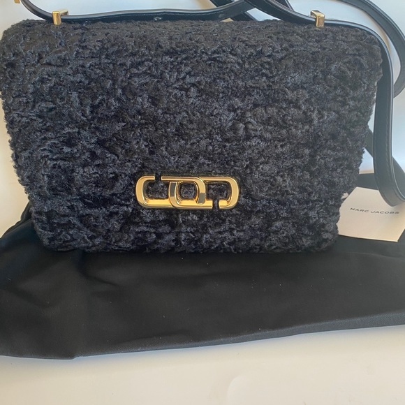 Marc Jacobs🌼NEW🌼J Link faux fur black - Picture 9 of 10